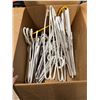 Image 1 : Hangers