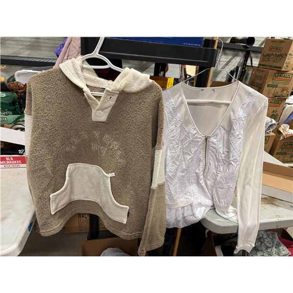 Tops size not shown