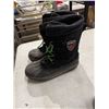 Image 1 : Boots size 4