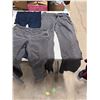 Image 2 : Assorted size pants, etc.