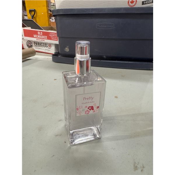 Elizabeth Arden, Pretty Perfume
