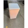 Image 1 : Laundry basket