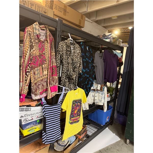 Clothing lot size small