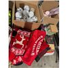 Image 2 : Christmas decor