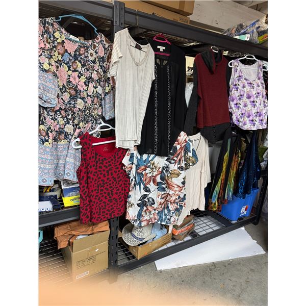 Ladies, large tops