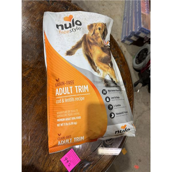 NULO adult trim dog food