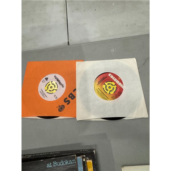 Ray Charles and the kinks Records (45's)