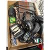 Image 1 : Assorted electronic items