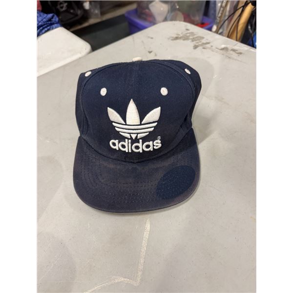 Adidas snapback  cap