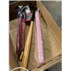 Image 1 : Pump, recorder, and bat