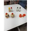 Image 1 : Salt and pepper shakers