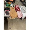 Image 1 : Assorted size pet clothing