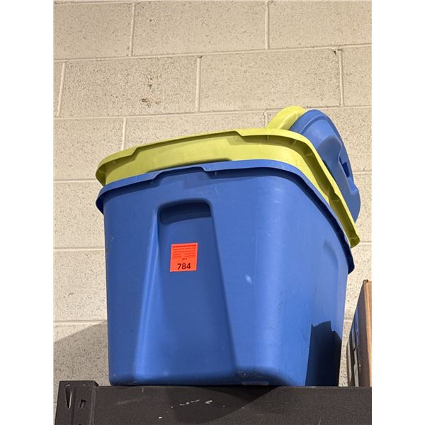 2 Bins and lids