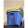 Image 1 : 2 Bins and lids