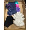 Image 1 : Socks and mitts