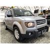 Image 8 : B3 -- 2008 HONDA ELEMENT, SILVER, 232097 KMS, 4 WHEEL DRIVE