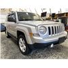 Image 8 : A6 -- 2011 JEEP PATRIOT, SILVER, 254909 KMS, ALL WHEEL DRIVE