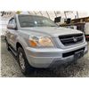 Image 8 : A12ZM -- 2003 HONDA PILOT, SILVER, 241523 KMS, FOUR WHEEL DRIVE