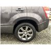 Image 25 : C6E -- 2011 SUZUKI GRAND VITARA, GREY, 208594 KMS, REAR WHEEL DRIVE