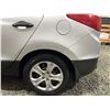 Image 25 : C6V -- 2014 HYUNDAI TUCSON, SILVER, 169271 KMS, FRONT WHEEL DRIVE