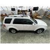 Image 13 : D2 -- 2012 FORD ESCAPE LIMITED, WHITE, 112382 KMS, FRONT WHEEL DRIVE