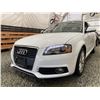 Image 2 : C2 -  2009 AUDI A3, WHITE, 110437 KMS, ALL WHEEL DRIVE