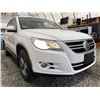 Image 8 : C6U -- 2009 VW TIGUAN, WHITE, 193745 KMS, ALL WHEEL DRIVE