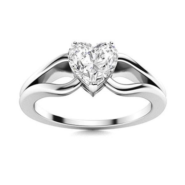 Gold & Heart White Diamond 2 Cts Ring - E/VVS