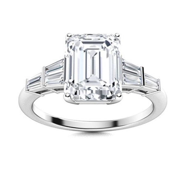 Gold  Brilliant White  Diamond 3.50 Cts Ring - E/VVS