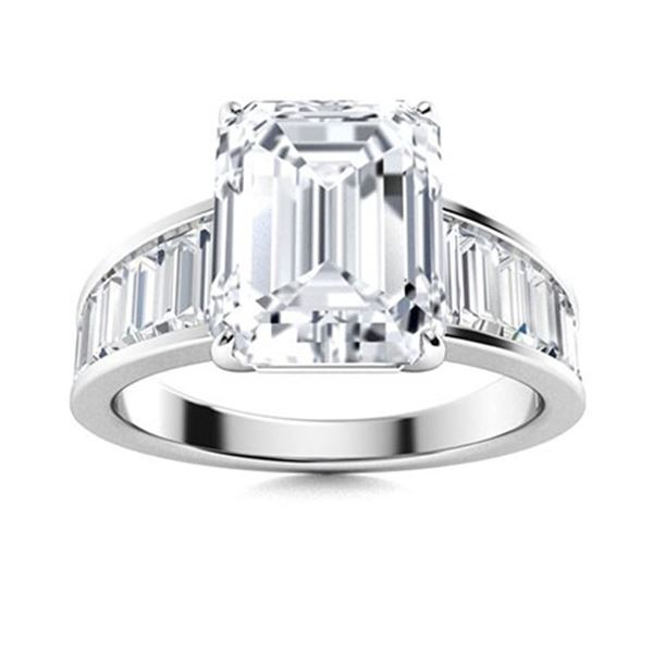 Gold & Lab Octagon Diamond 4.50 Cts Ring - E/VVS