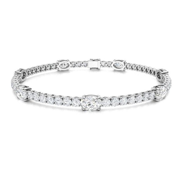 Gold & White Diamonds 15.70 Cts Bracelet