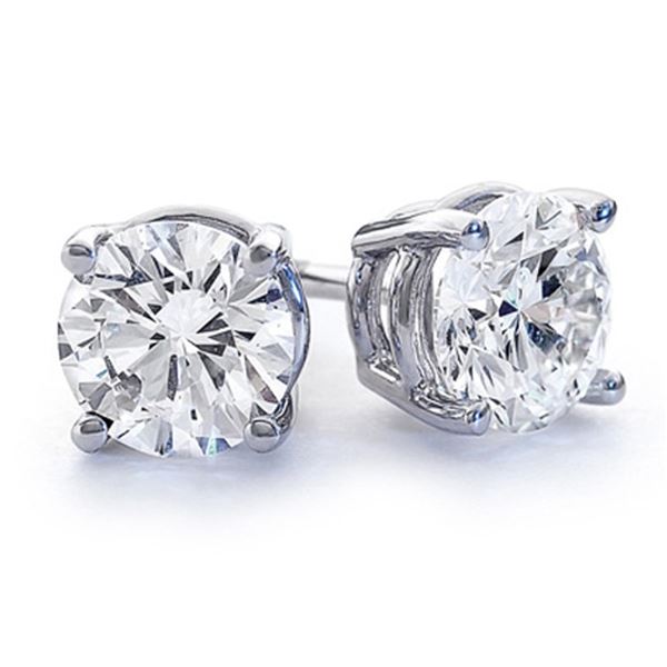 Gold & Brilliant White Diamond 6.12 Cts Earrings Studs
