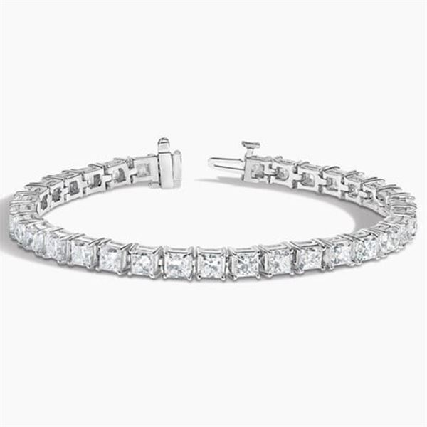 Gold & Princess White Diamonds 11.22 Cts Bracelet