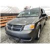 Image 3 : B4 -- 2010 DODGE GRAND CARAVAN, GRAY, 262253 KMS, FRONT WHEEL DRIVE