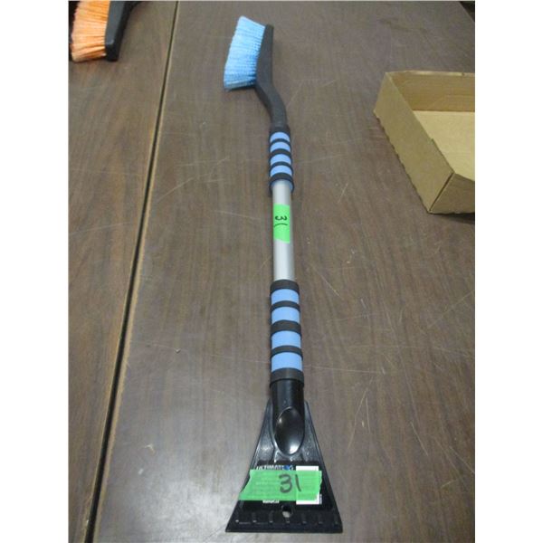 NEW/STORE CLOSE-OUT:  36" SNOW BRUSH