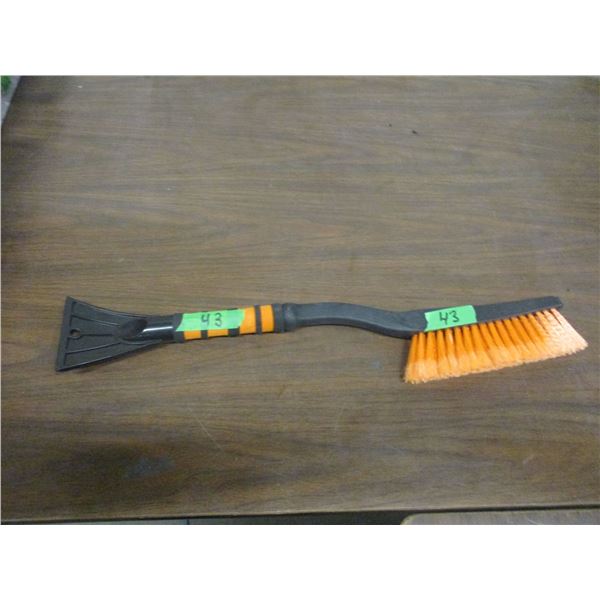 NEW (STORE CLOSE-OUT):  24" SNOW BRUSH