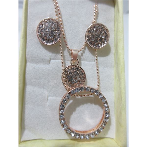 NEW:  ROSE GOLD 18 KT AUSTRIAN CRYSTAL CIRCLE NECKLACE & EARRINGS