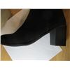 Image 2 : LADIES HI TOP BOOTS (SIZE 12)