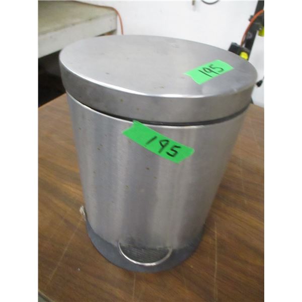 STAINLESS COLOR SMALL GARBAGE CAN