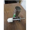 Image 2 : TOILET BRUSH & HOLDER