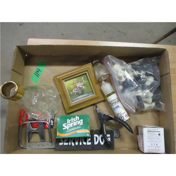 FLAT C/W DOG NAIL CLIPPERS, IRISH SPRING, CHESS FIGURINES, ETC