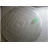 Image 4 : 12.5" ROUND SERVING DISH (HERRINGBONE DESIGN)