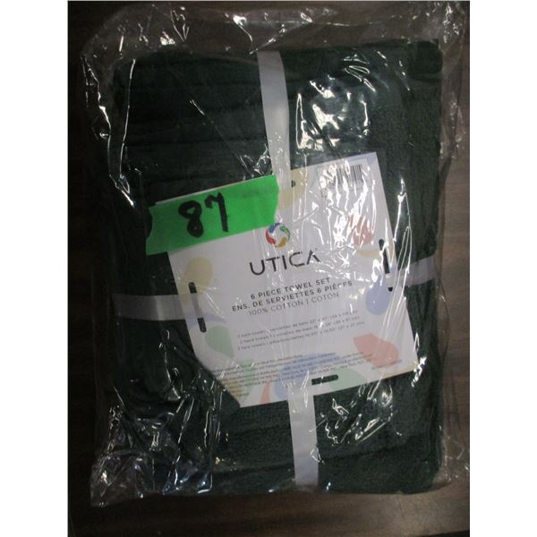 NEW:  6 PIECE TOWEL SET (GREEN)