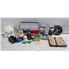 Image 1 : LOT OF ASSORTED TOYS AND 8'' X 6'' LETTER