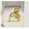 Image 1 : PERFECT AAA +12MM NATURAL GOLD TONE ROUND SHELL