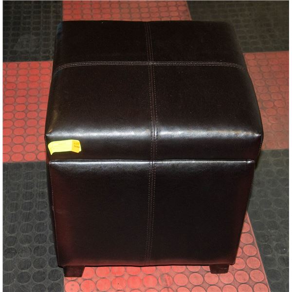BAILIFF SEIZED: BLACK LEATHER FOOT STOOL OTTOMON