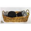 Image 1 : 5 ROLLS BISON WOOL WITH WOOD KNITTING