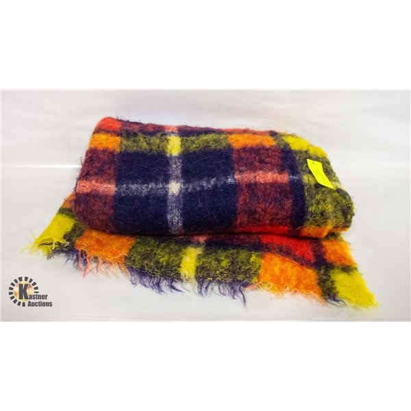 VINTAGE MOHAIR WOOL BLANKET-ESTATE