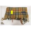 Image 1 : ESTATE AUTHENTIC BURBERRY SCARF MADE IN ENGLAND-