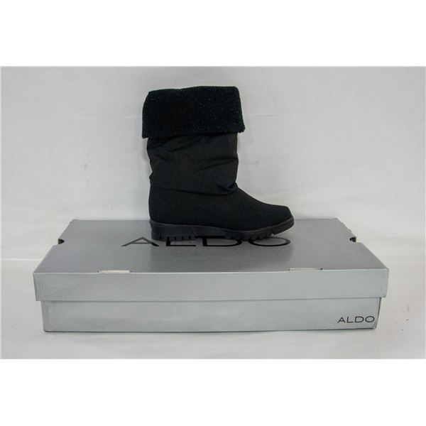 BAILIFF SEIZED: SIZE 7M LADIES BOOTS